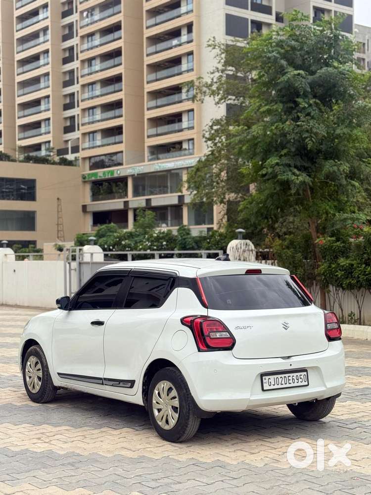 Maruti Suzuki Swift 1.2 Vxi (o), 2020, Cng & Hybrids