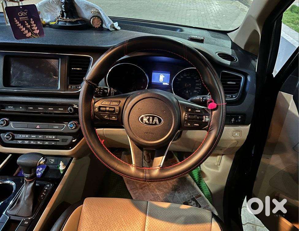 Kia Carnival Premium 8 Str, 2021, Diesel