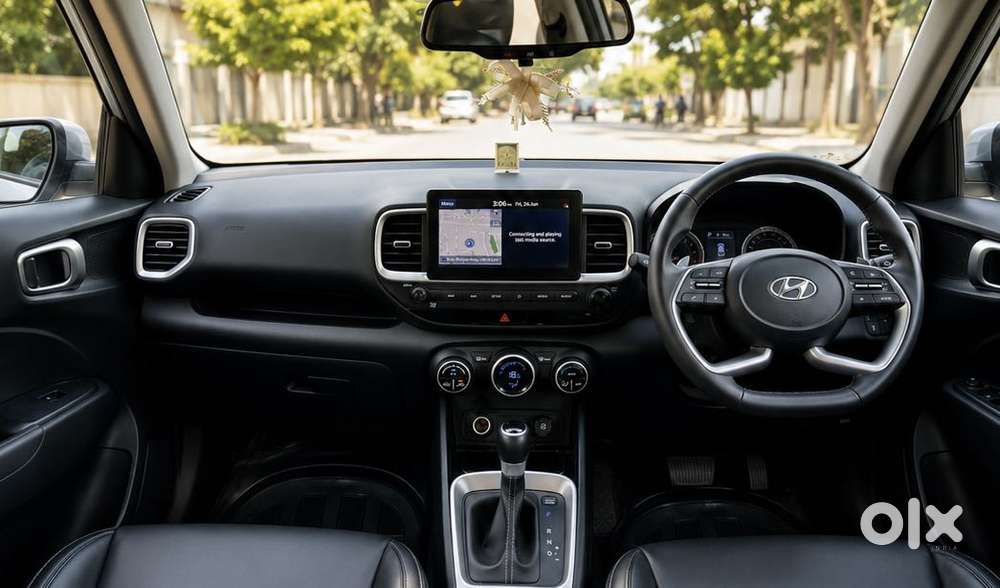 Hyundai Venue 1.0 Sx (o) Turbo Dct, 2021, Petrol