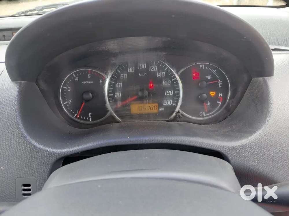 Maruti Suzuki Swift Diesel 2011(swift866vdi7697446