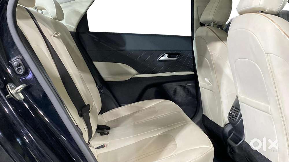 Hyundai Verna 1.5 Sx (o) Petrol Mt, 2024, Petrol