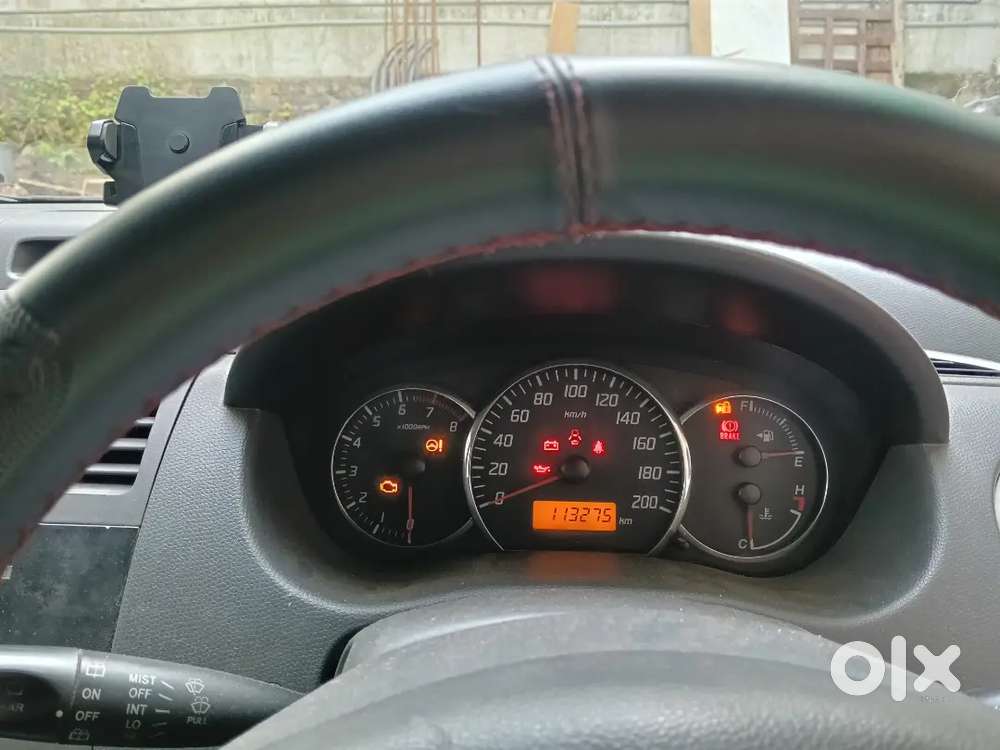 Maruti Suzuki Swift Zxi 2010