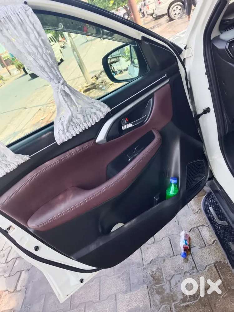 Maruti Suzuki Grand Vitara 7 Seater 2024 Petrol Well Maintained