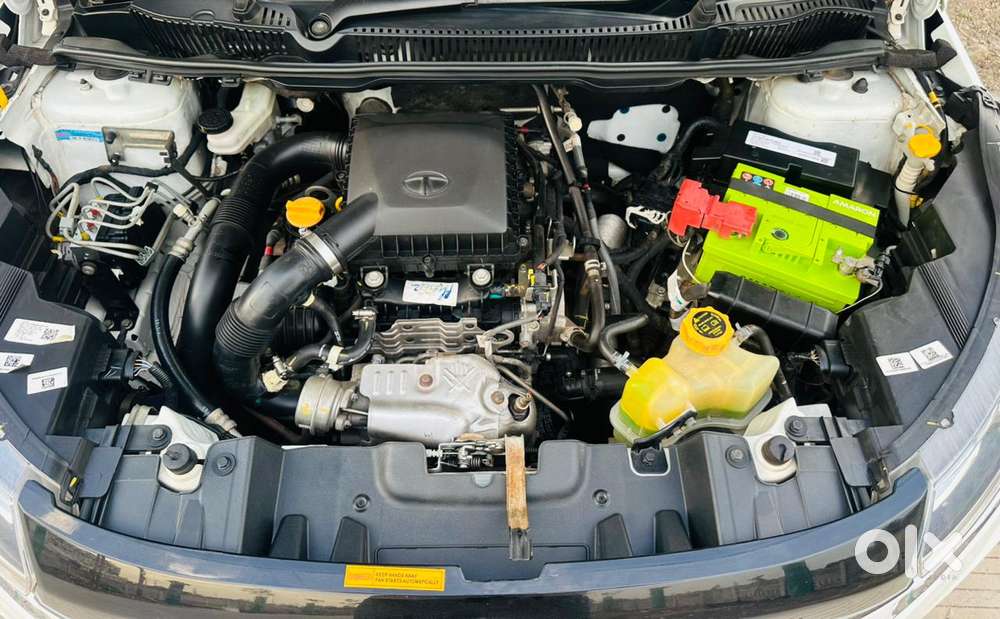 Tata Nexon, 2023, Petrol