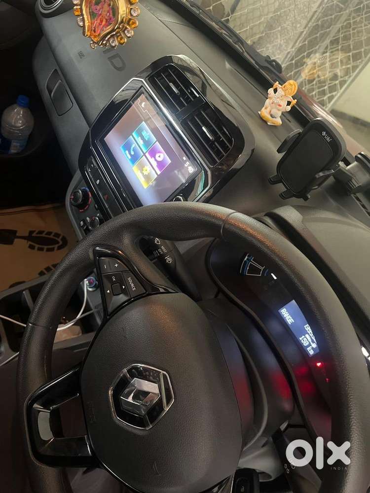 Renault Kwid 2024 Petrol Well Maintained