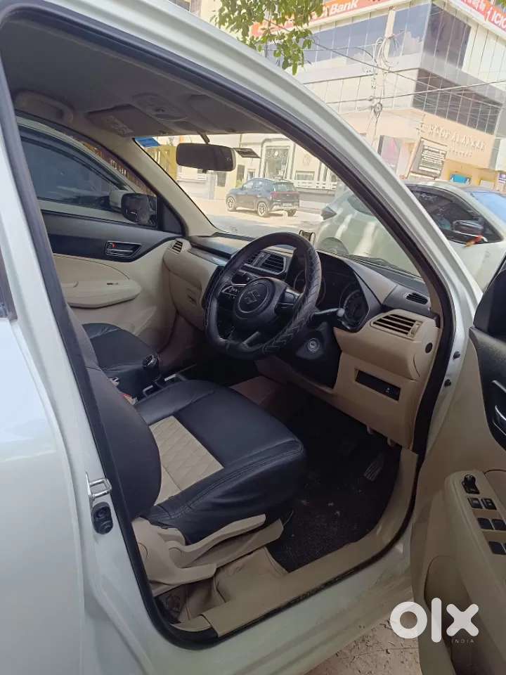 Maruti Suzuki Dzire 1.2 Vxi, 2023, Petrol