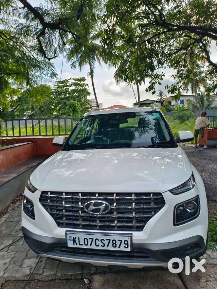 Hyundai Venue Sx Plus Turbo Dct, 2019, Petrol