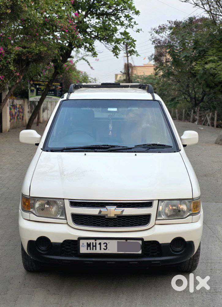 Chevrolet Tavera Neo 3 Ls- 10 Str Bs-iii, 2016, Diesel
