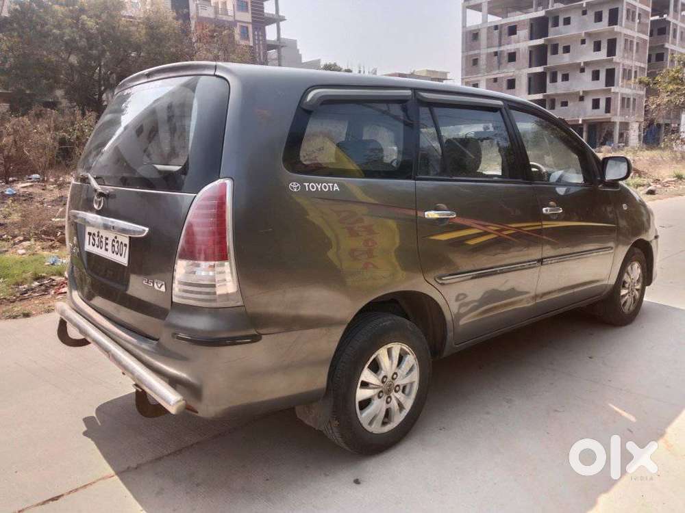 Toyota Innova 2.5 V 7 Str, 2009, Diesel