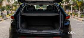 Altroz Xz+ Petrol 1.2 Rtn Dark Edition