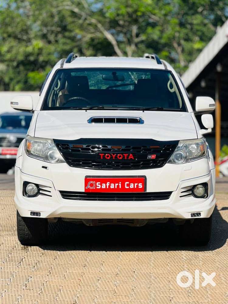 Toyota Fortuner 3.0 4x4 Manual, 2014, Diesel