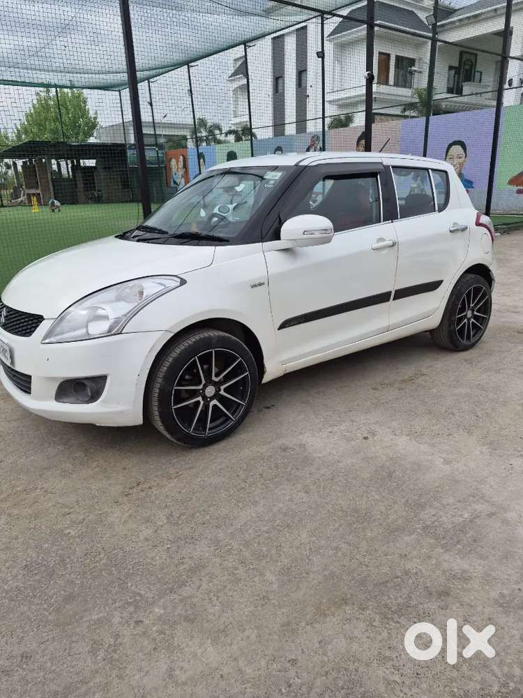 Maruti Suzuki Swift 2013 Diesel 112000 Km Driven