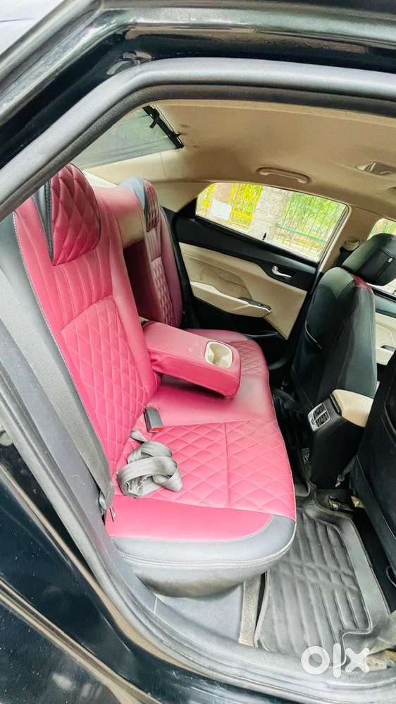 Hyundai Petrol Car 2022