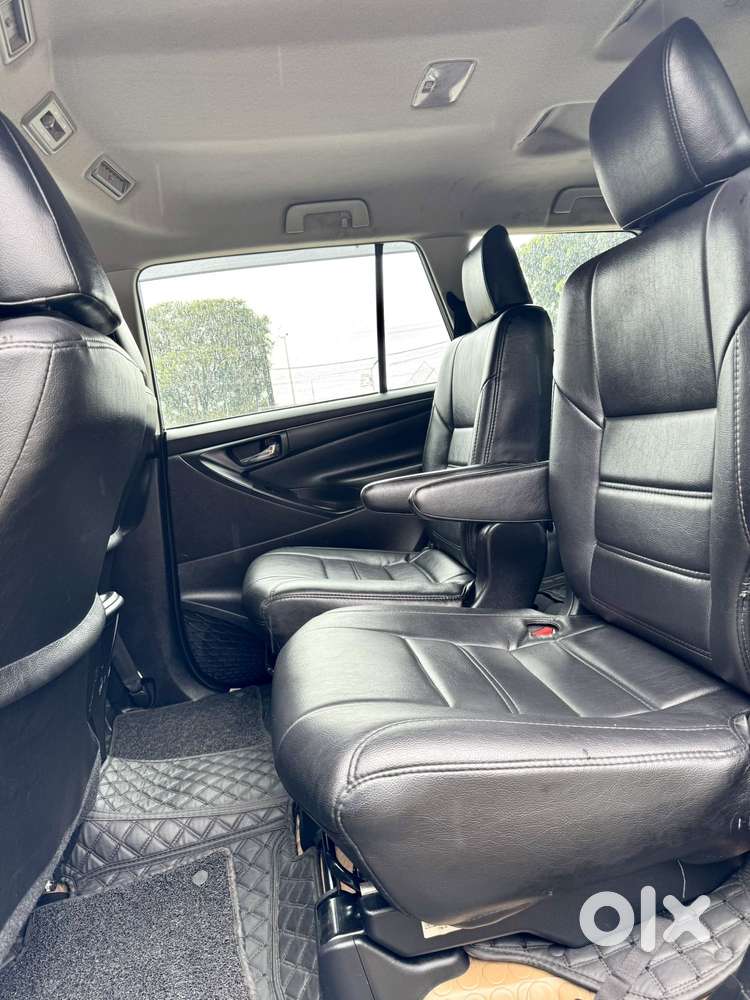 Toyota Innova Crysta 2.4 G Mt, 2021, Diesel
