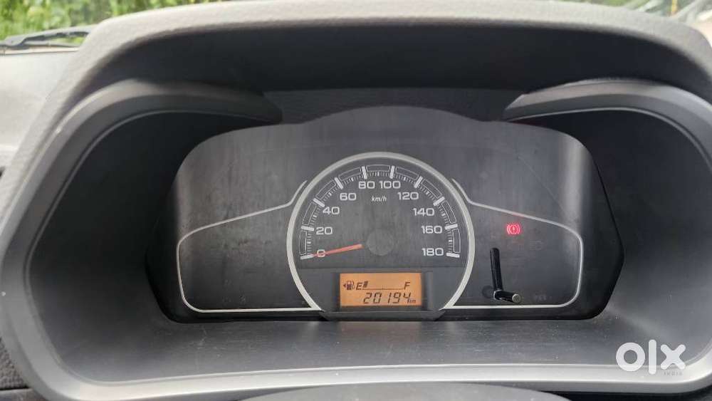 Maruti Suzuki Alto K10 1.0 Lxi, 2017, Petrol