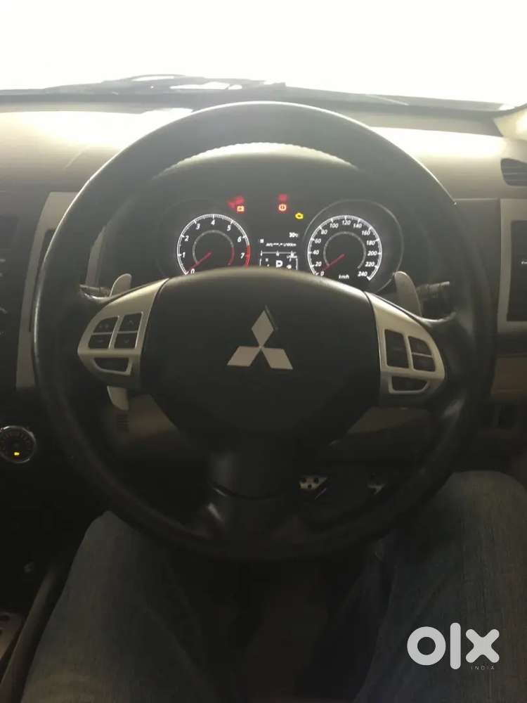 For Sale: Mitsubishi Outlander Suv - Immaculate Condition, 50% Ncb!