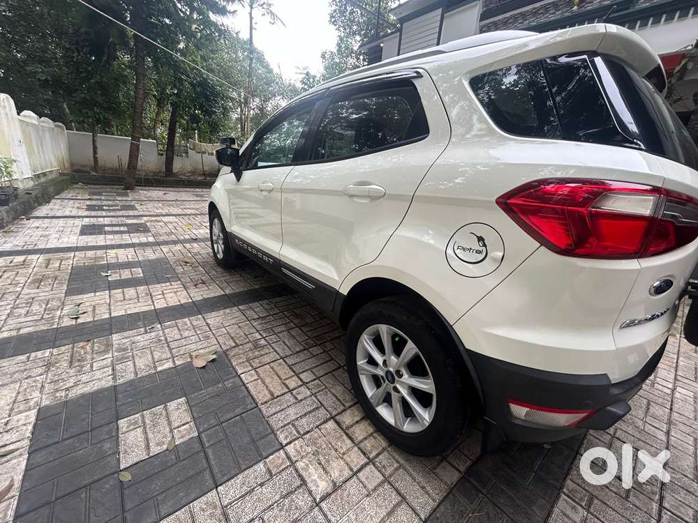Ford Ecosport 2020 Petrol 30000 Km Driven