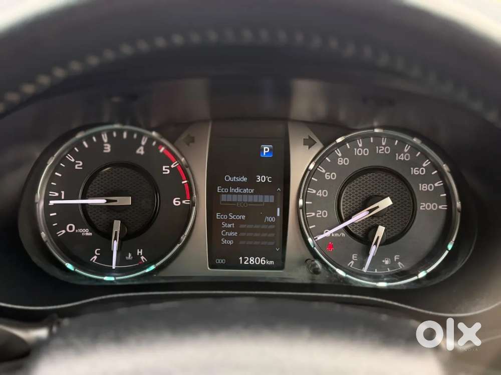 Toyota Hilux 2.8 High 4x4 Mt, 2024, Diesel