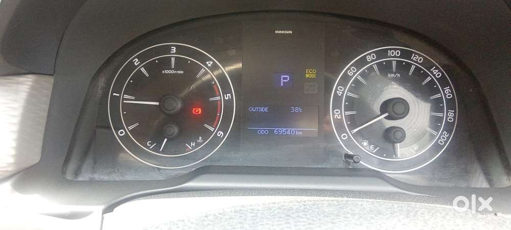 Toyota Innova Crysta 2.8 Gx At, 2016, Diesel