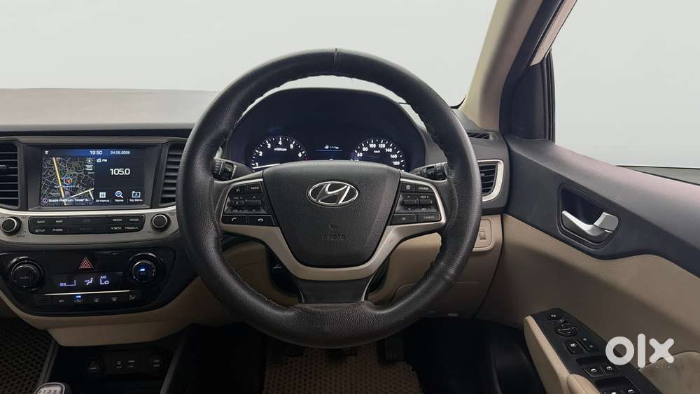 Hyundai Verna 1.6 Vtvt Sx, 2019, Petrol