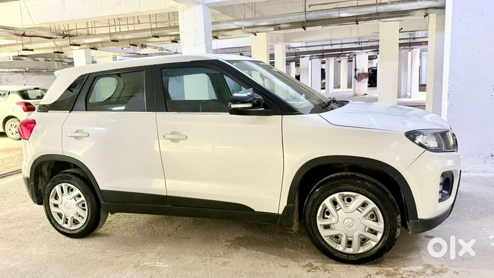 Maruti Suzuki Brezza Petrol Lxi 1.5 Mt  Novemver 2020 Car