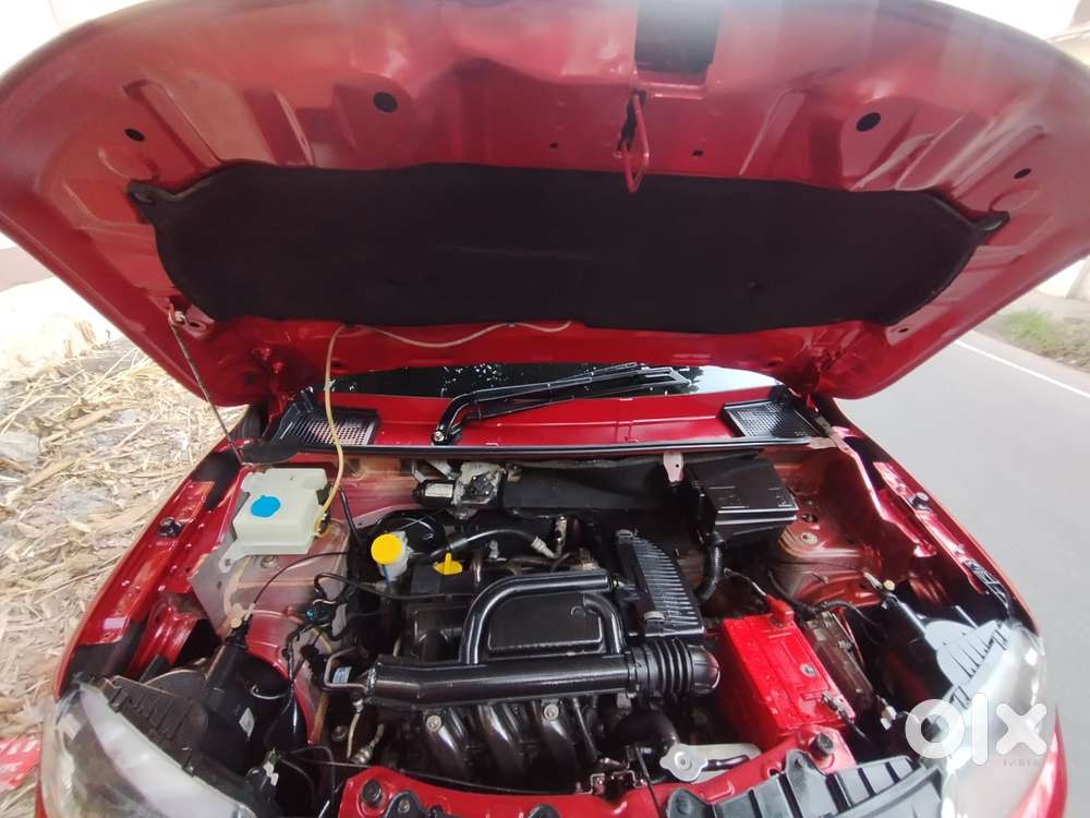 Renault Kwid 1.0 Rxt Amt Opt, 2019, Petrol