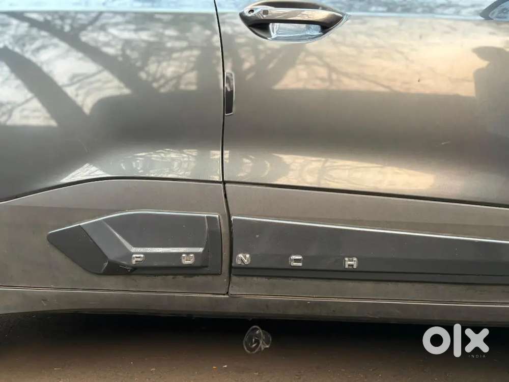 Tata Punch 2023 Dual Tone Sunroof