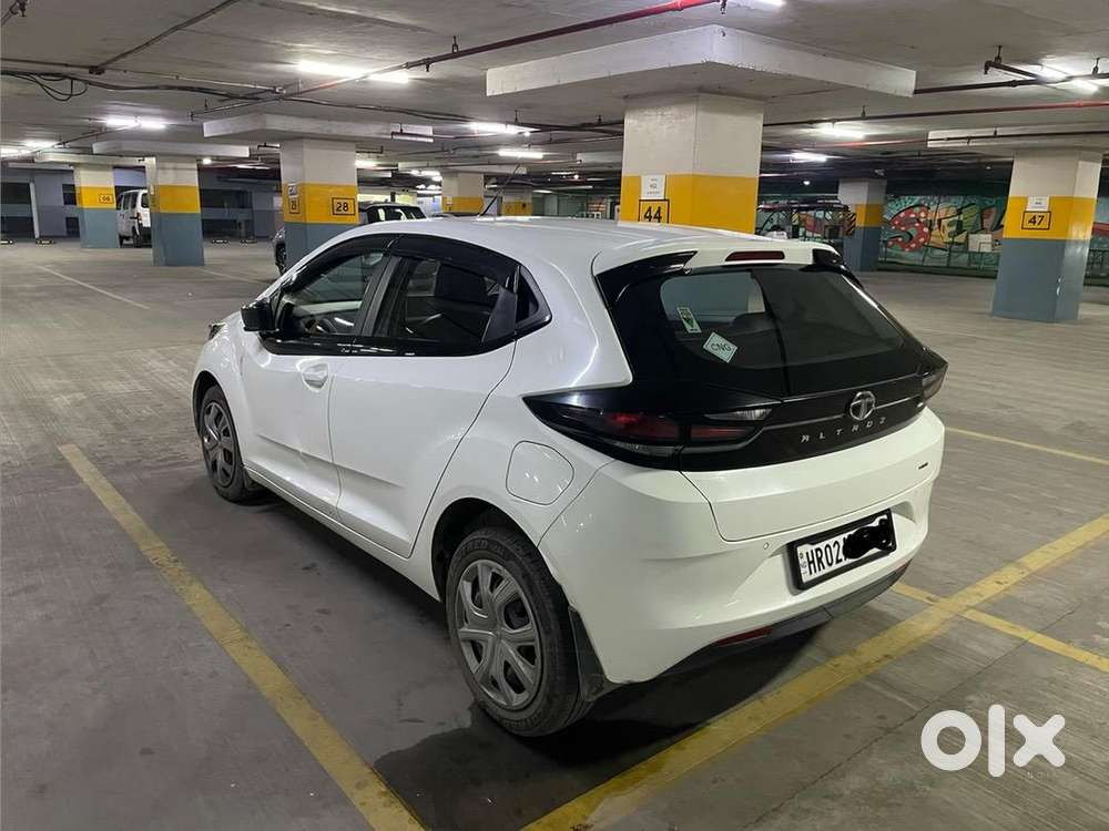 Tata Altroz 2024 Cng 60000 Km Driven