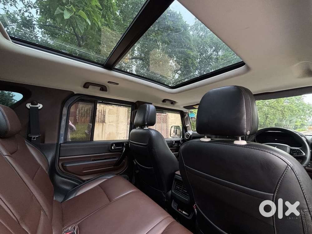Mahindra Thar Roxx Ax7l Rwd Diesel At, 2025, Petrol