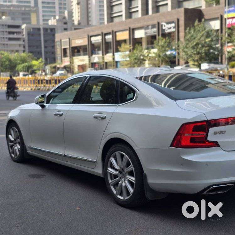 Volvo S90 D4 Momentum, 2017, Diesel