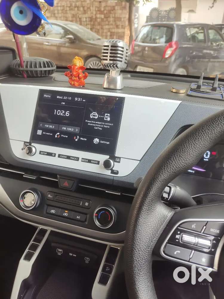 Kia Carens Brand New Model First Owner