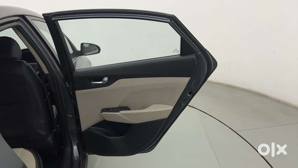 Hyundai Verna 1.5 Mpi Mt Sx (o), 2021, Petrol