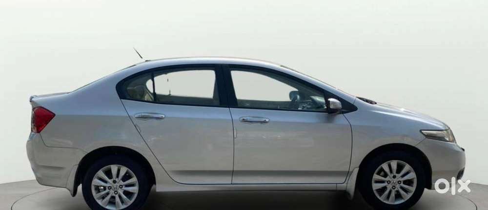 Honda City Hybrid 2015 Petrol V