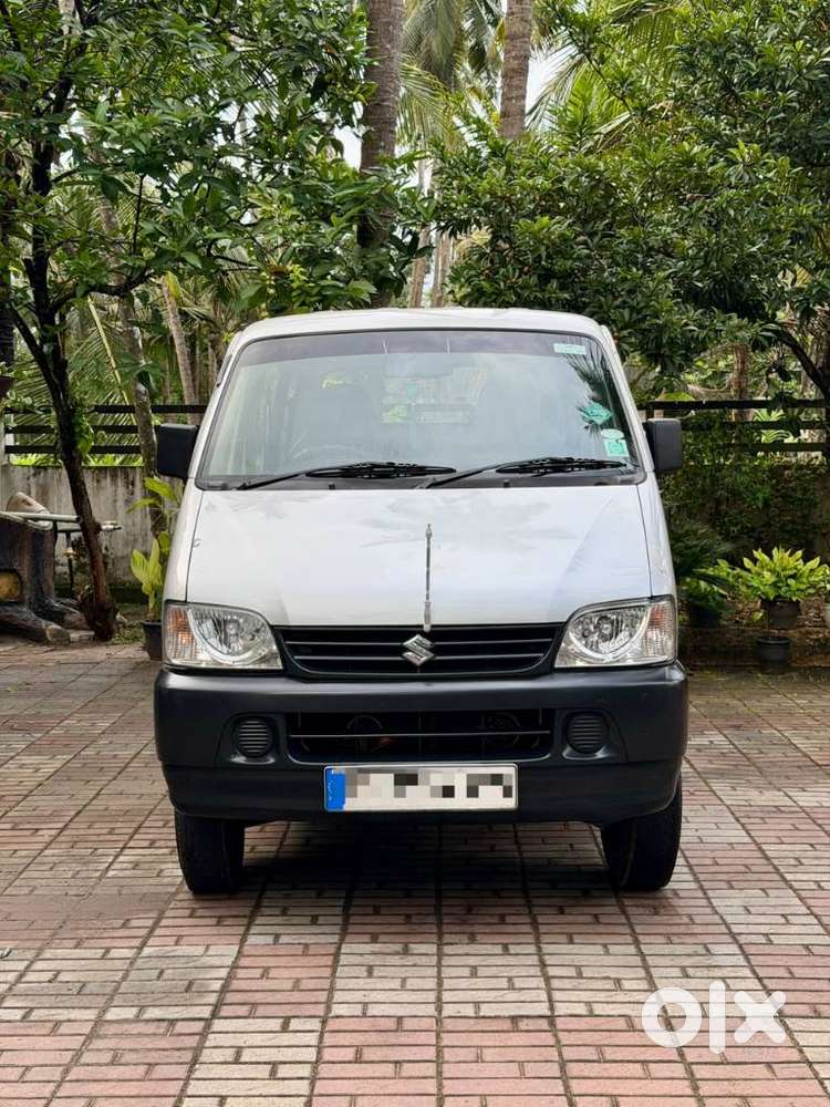 Maruti Suzuki Eeco 5 Seater Ac, 2016, Petrol