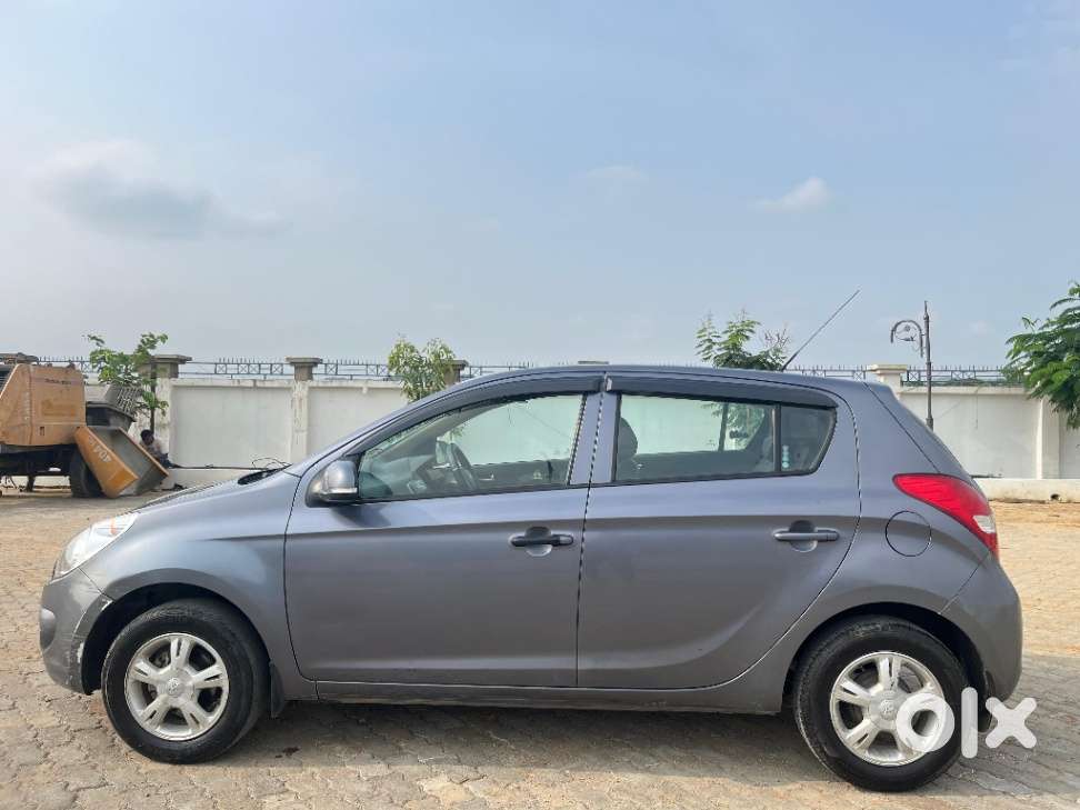 Hyundai I20 1.4 Sportz, 2011, Petrol