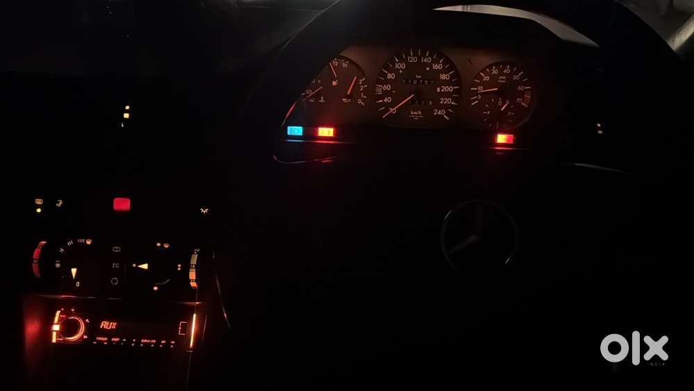 Mercedes-benz W124 E220 Petrol Telco