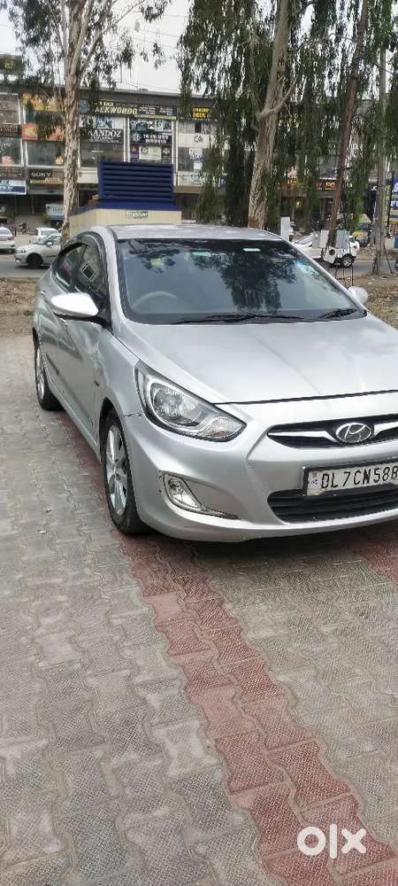 Hyundai Verna 1.6 Sx 2012