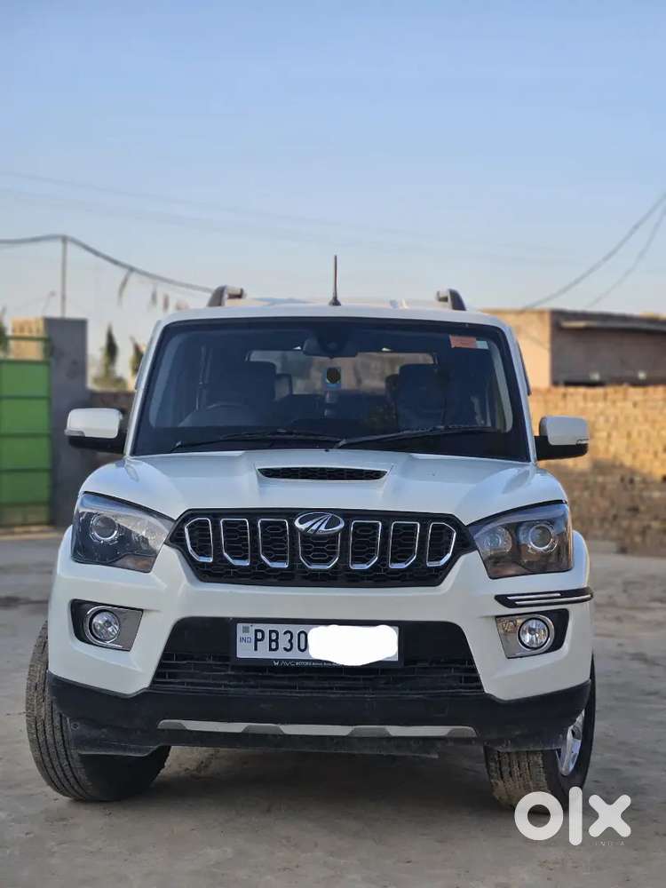 Mahindra Scorpio Classic 2020