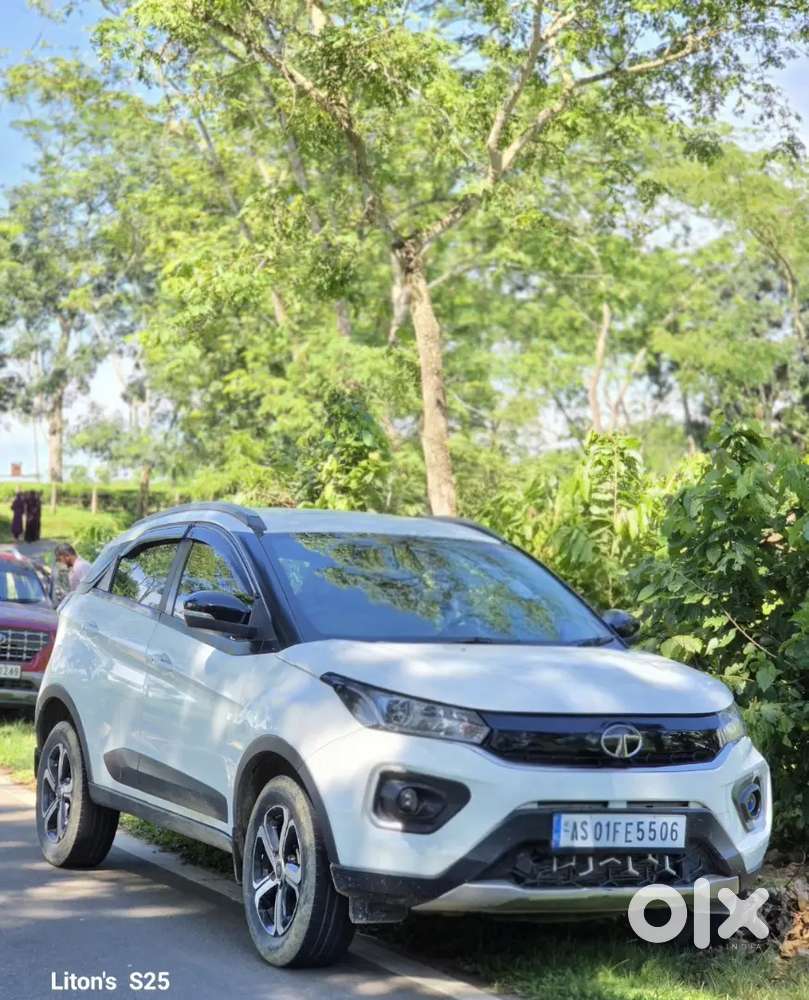 Tata Nexon 2023 Petrol