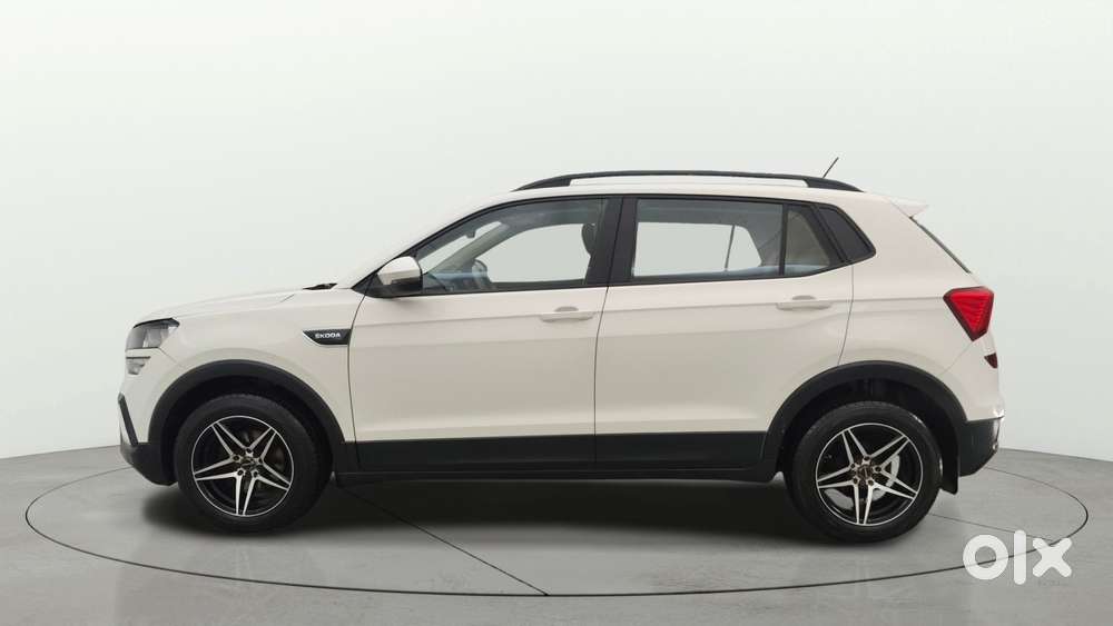 Skoda Kushaq 1.0 Tsi Active, 2022, Petrol