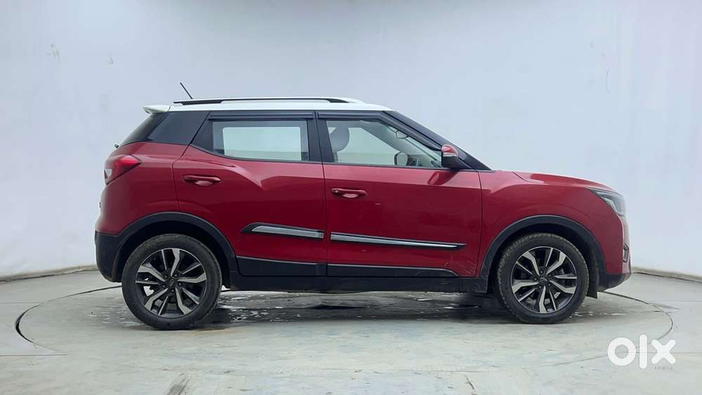 Mahindra Xuv300 W8 Option, 2019, Petrol