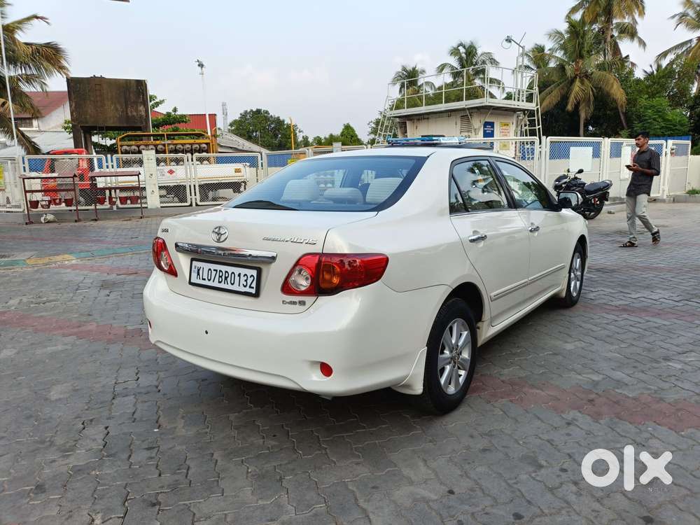 Toyota Corolla Altis 2010-2013 Diesel D4dj, 2011, Diesel
