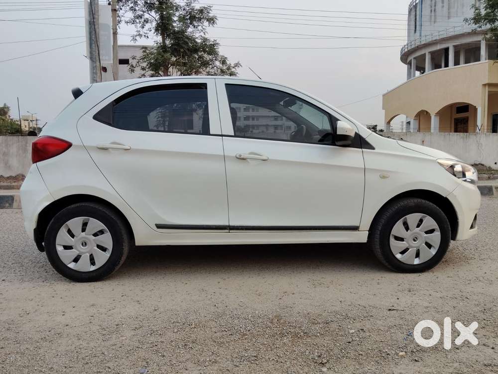 Tata Tiago 1.05 Revotorq Xt Option, 2018, Petrol