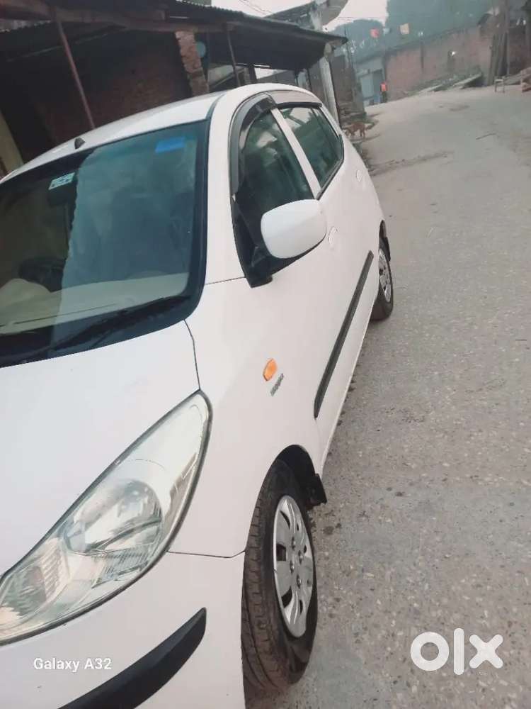 Hyundai I10 At With Sunroof 2026