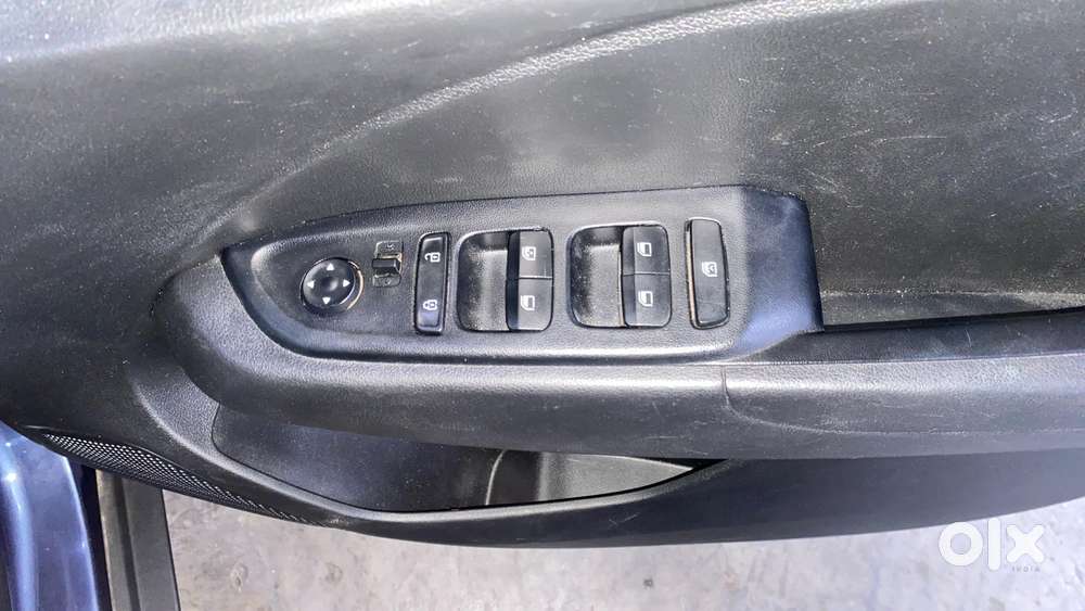 Hyundai Venue S, 2022, Petrol