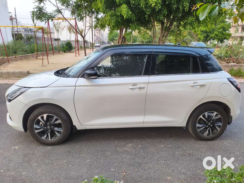 Maruti Suzuki Swift Zxi Plus Dual Tone, 2025, Petrol