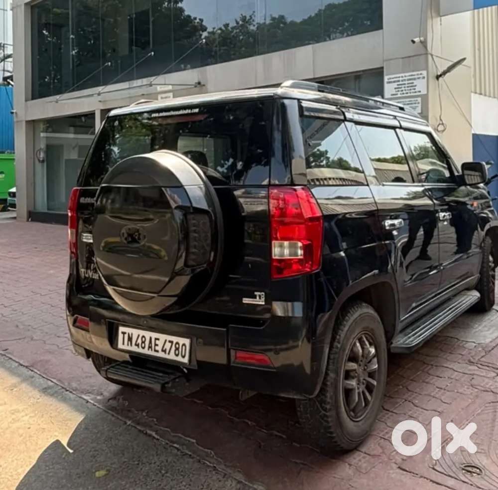 Mahindra Tuv 300 T8 Amt-  2016