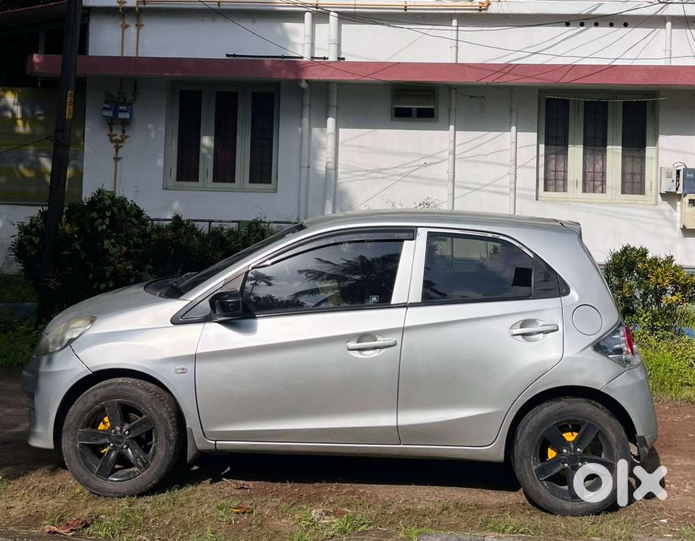 Honda Brio 2013 Low Km Driven