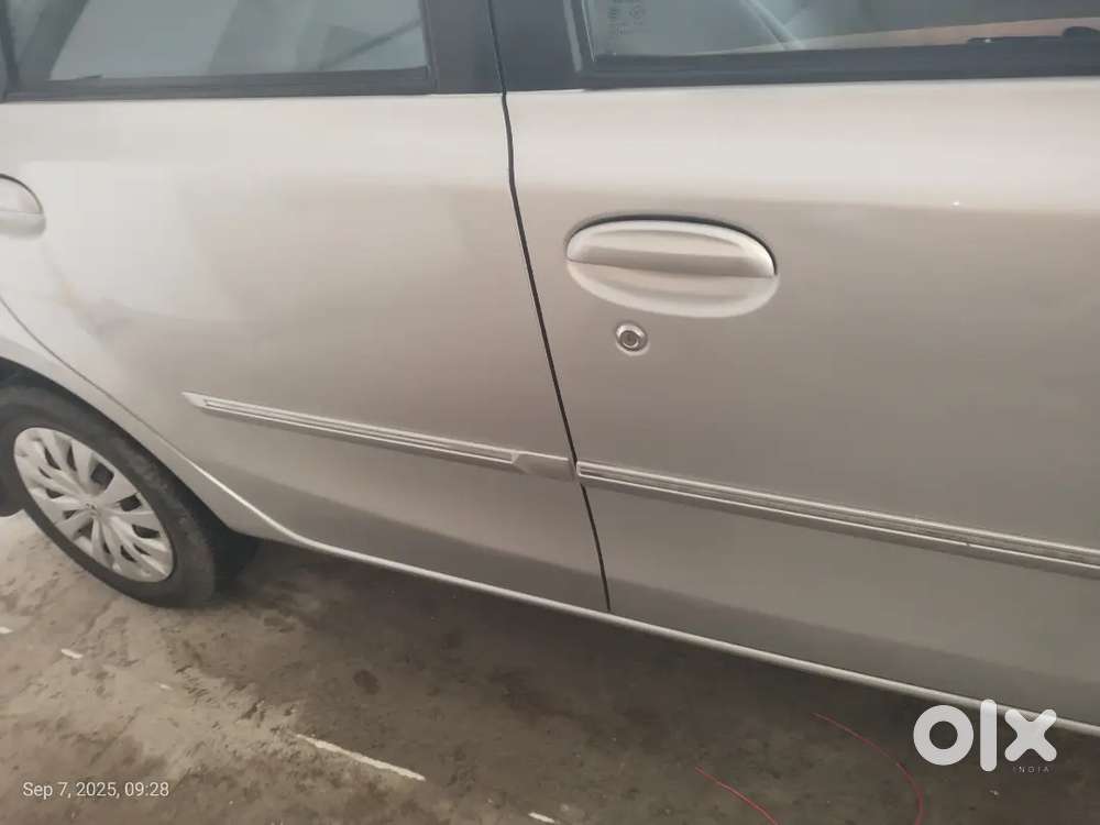 Toyota Etios 2011 Petrol Well Maintained