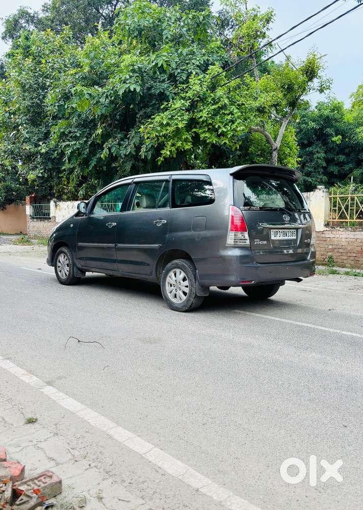 Toyota Innova 2.5 V 7 Str, 2009, Diesel
